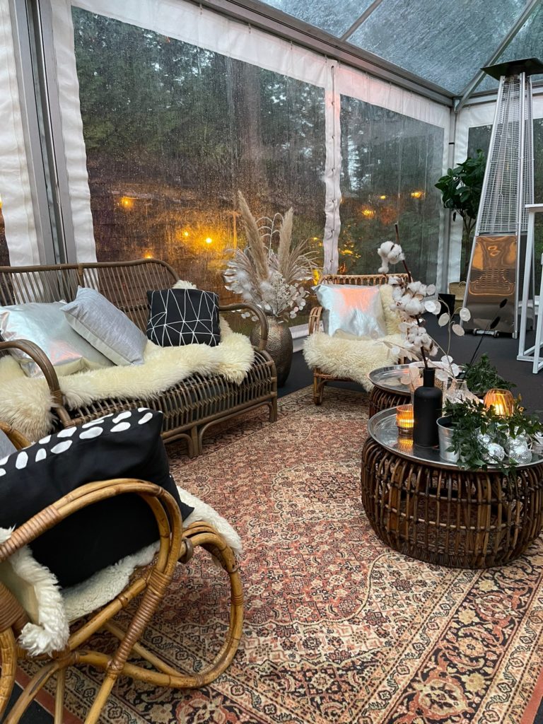 d63bd7f9-daa6-471c-a6cb-9e822aea62b0